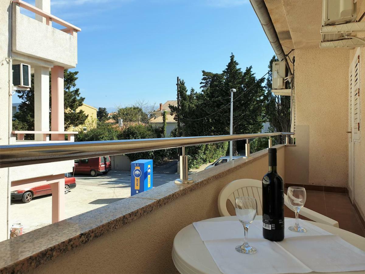 Guest House Miro Novalja Extérieur photo